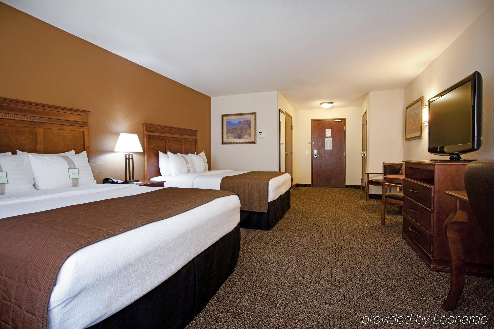 Holiday Inn Express & Suites Trinidad, An Ihg Hotel Bagian luar foto